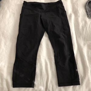 Lululemon crop leggings